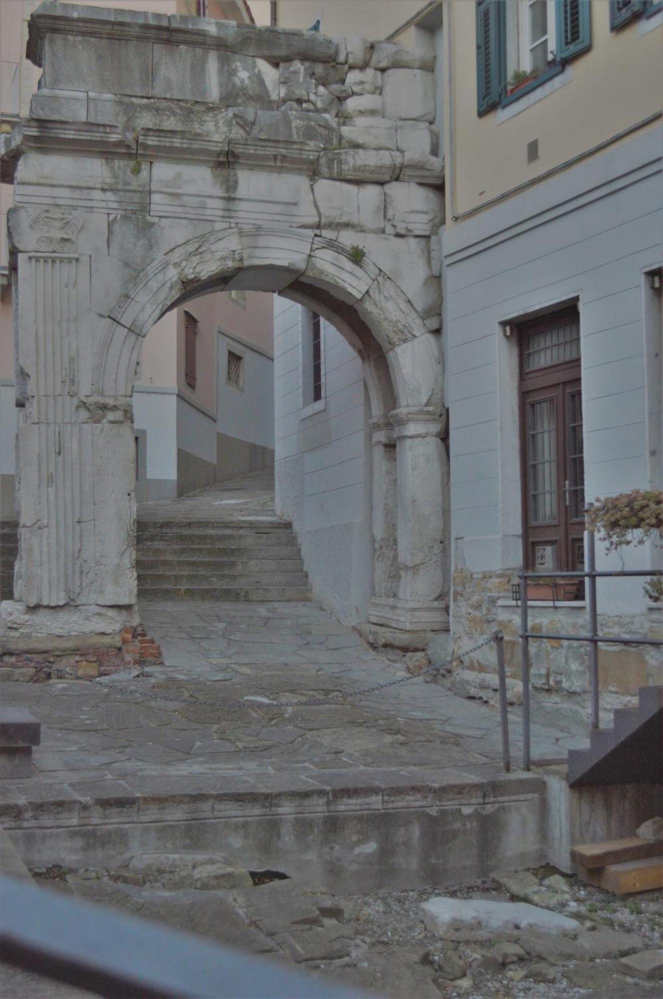Casa Vacanze Desiderio Trieste Exterior photo